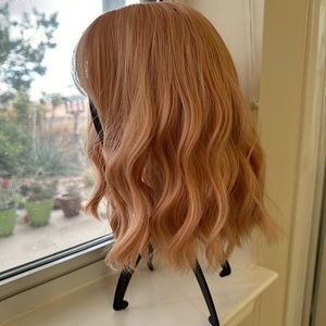 Pinkish blonde wig